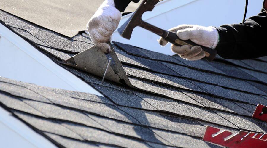 Professional metal roof installation in Zanesville, OH